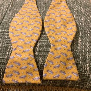Silk, yellow, golf bowtie